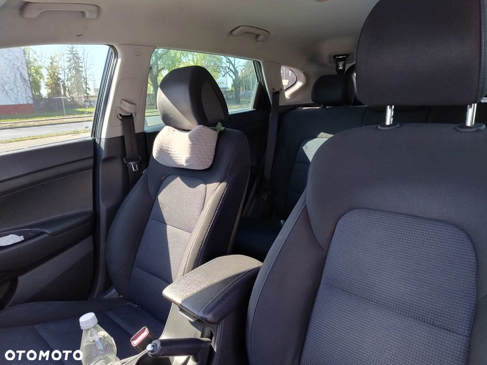 Hyundai Tucson 1.6 GDI BlueDrive Comfort 2WD - 12