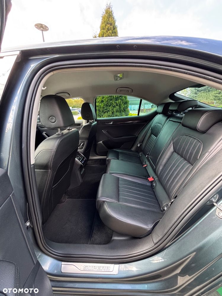 Skoda Superb 2.0 TSI L&K DSG - 5