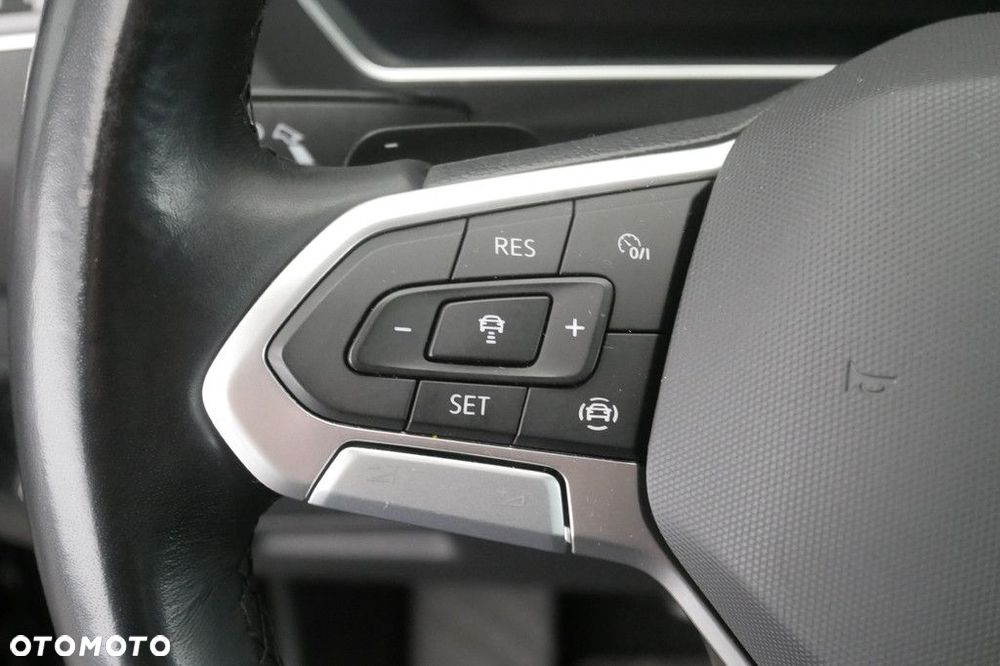 Volkswagen Tiguan Allspace 2.0 TDI Life DSG - 26