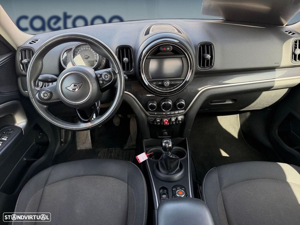 MINI Countryman One - 11