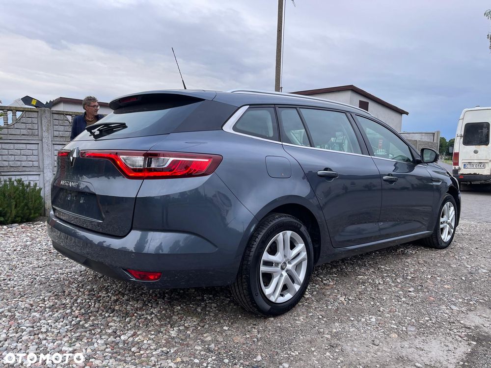 Renault Megane BLUE dCi 115 EDC INTENS - 4