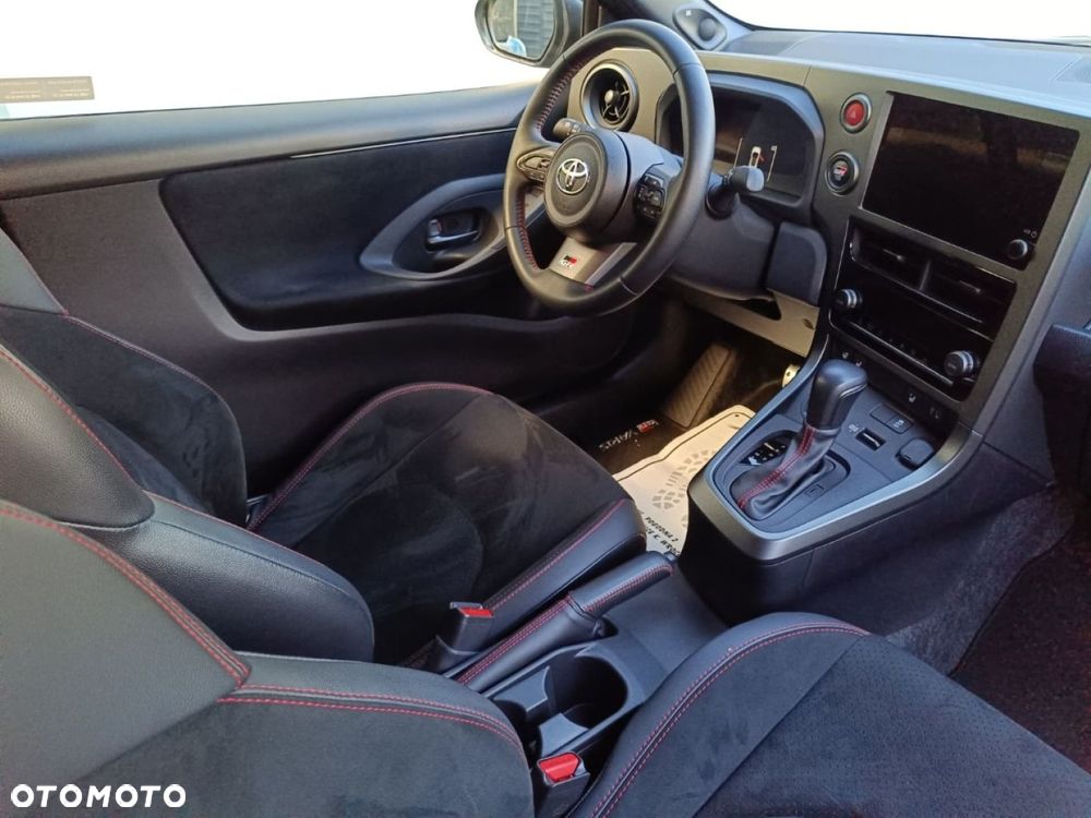 Toyota GR Yaris - 24