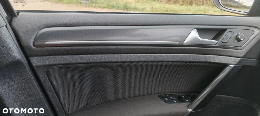 Volkswagen Golf GTD (BlueMotion Technology) DSG - 25