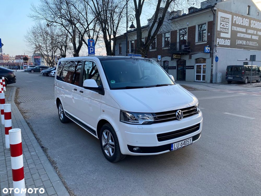 Volkswagen Multivan - 2