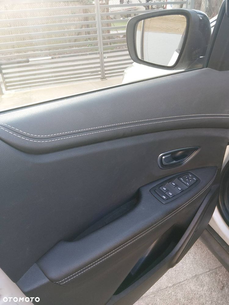 Renault Scenic 1.3 TCe FAP Intens - 16