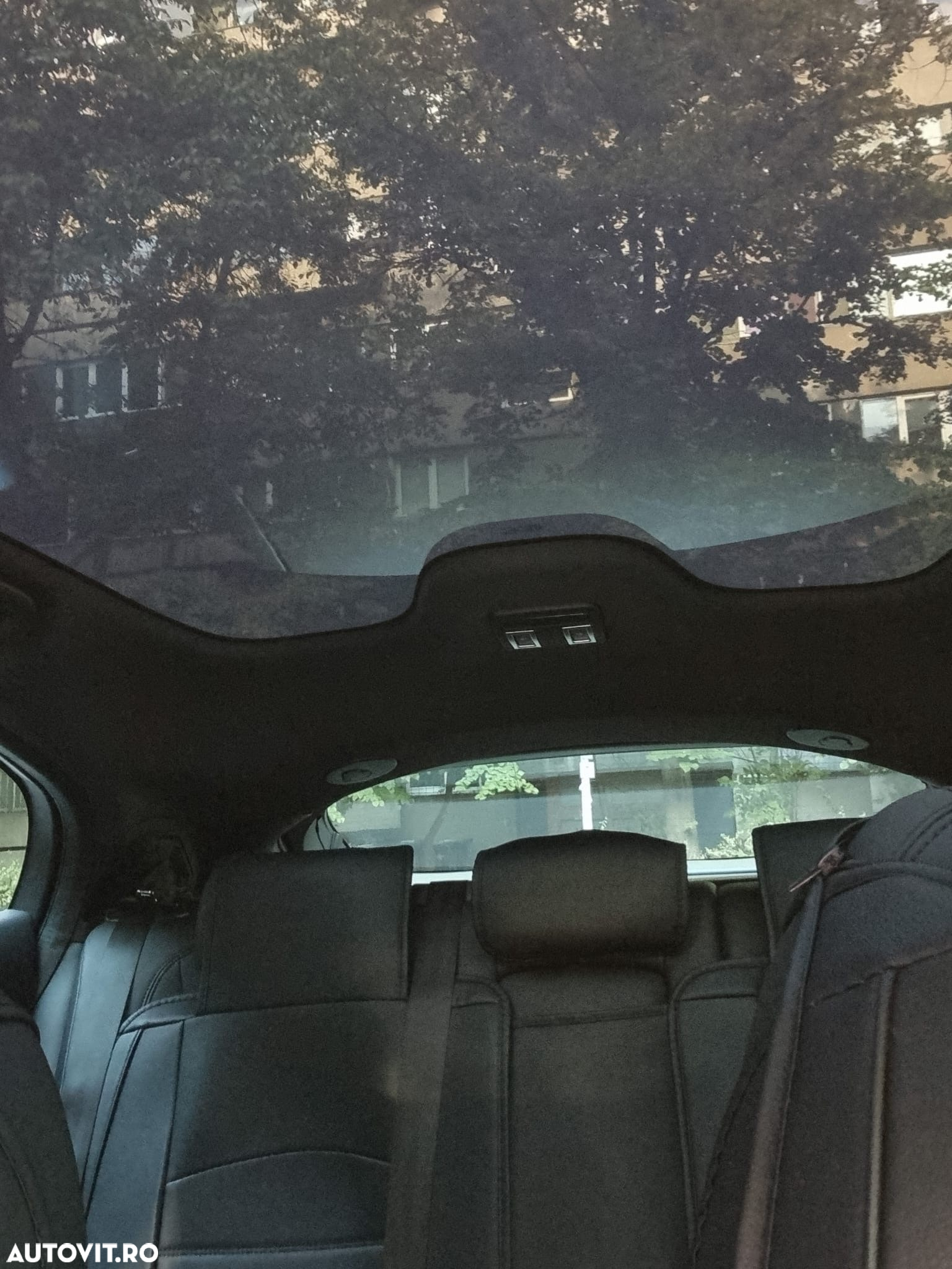 Jaguar I-Pace EV400 AWD R-DYNAMIC HSE - 17