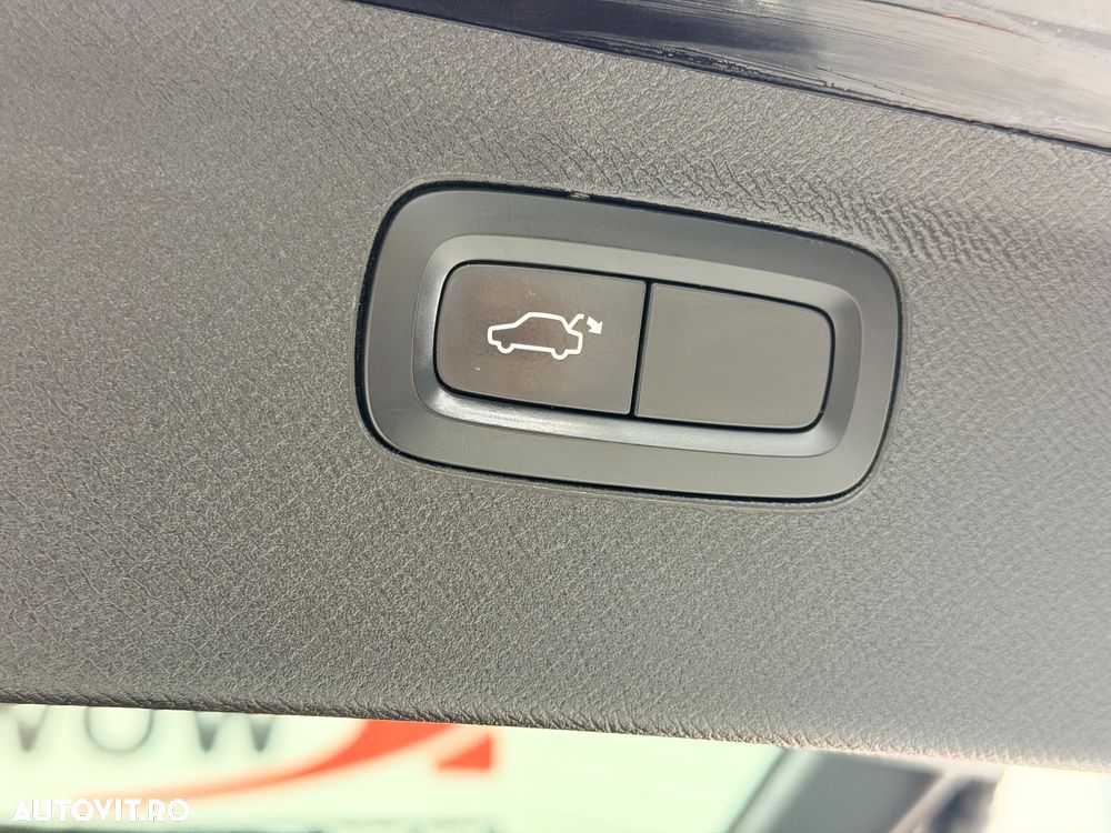 Volvo XC 90 T5 AWD Geartronic Inscription - 24