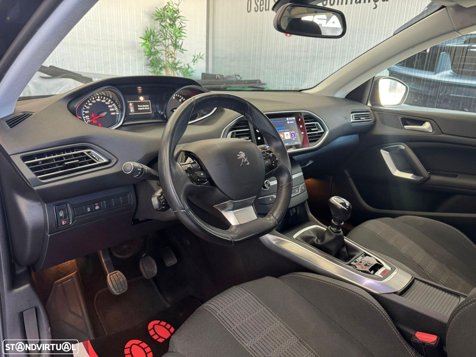 Peugeot 308 SW 1.5 BlueHDi Allure - 10