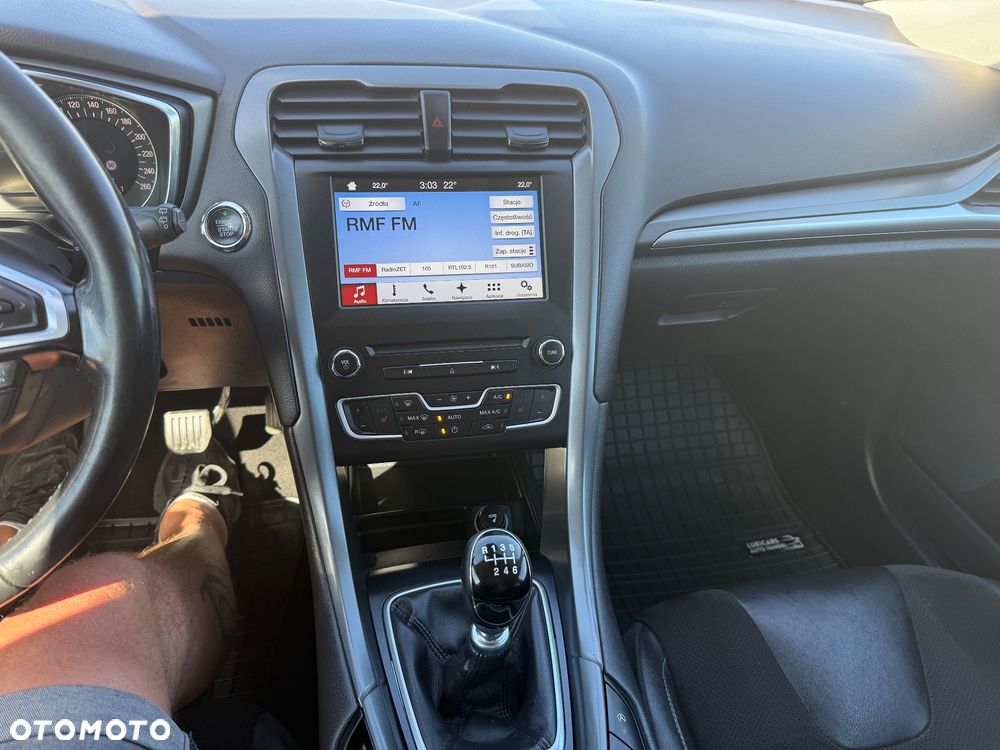 Ford Mondeo 2.0 TDCi STart-Stopp Titanium - 31