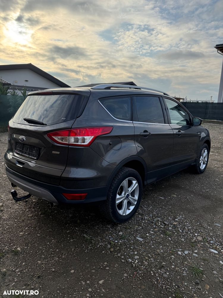 Ford Kuga 1.5 EcoBoost 2x4 Business Edition - 5