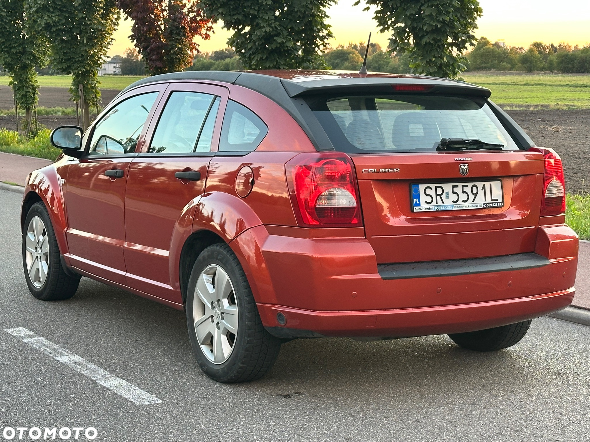 Dodge Caliber 1.8 SE - 8