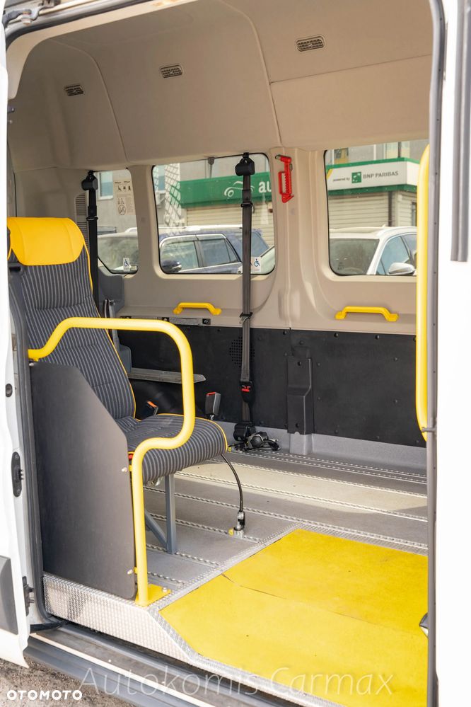 Ford Transit - 16