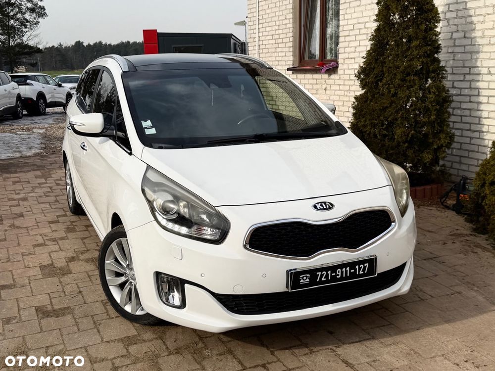 Kia Carens 1.7 CRDi 115 Dream-Team Edition - 9
