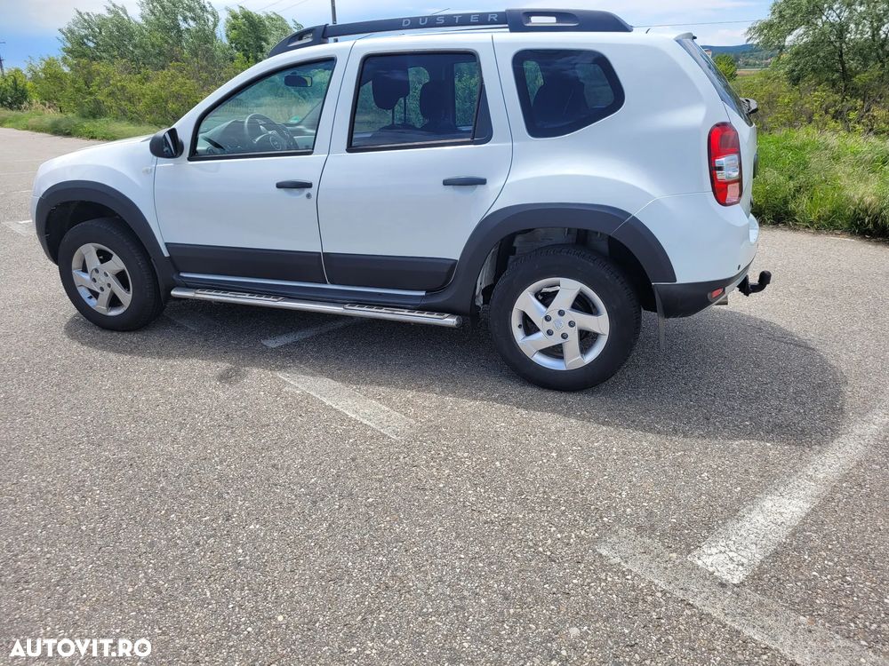 Dacia Duster 1.6 4x2 Laureate - 2