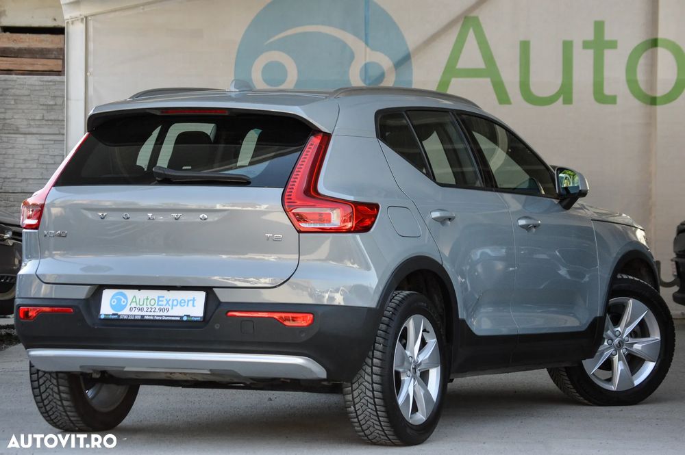 Volvo XC 40 T2 AT8 Momentum - 17
