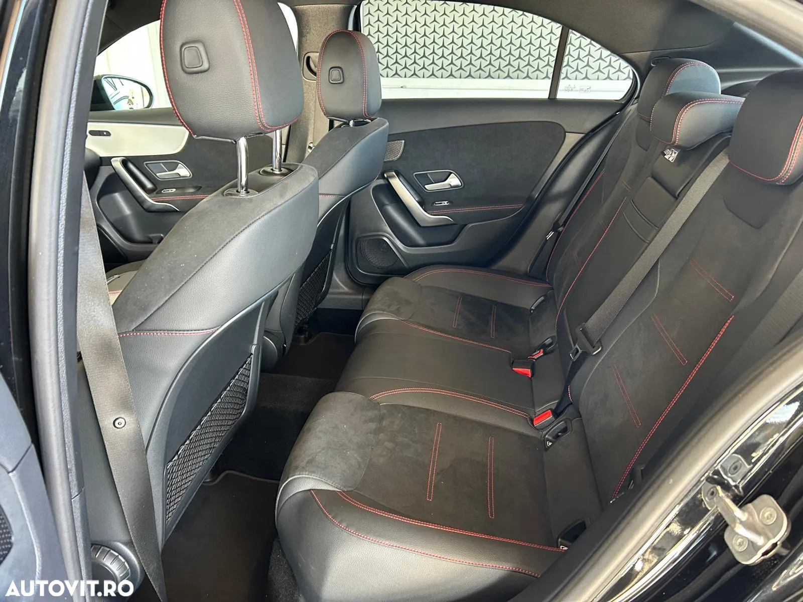 Mercedes-Benz A 200 7G-DCT AMG Line - 18