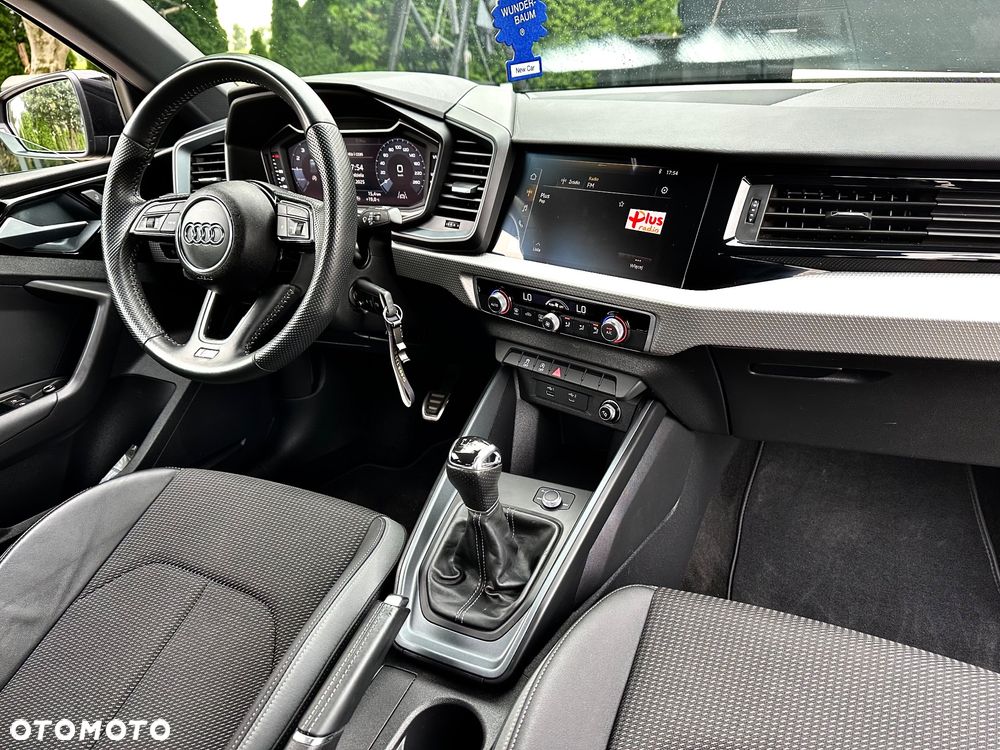 Audi A1 Sportback 25 TFSI S Line - 18