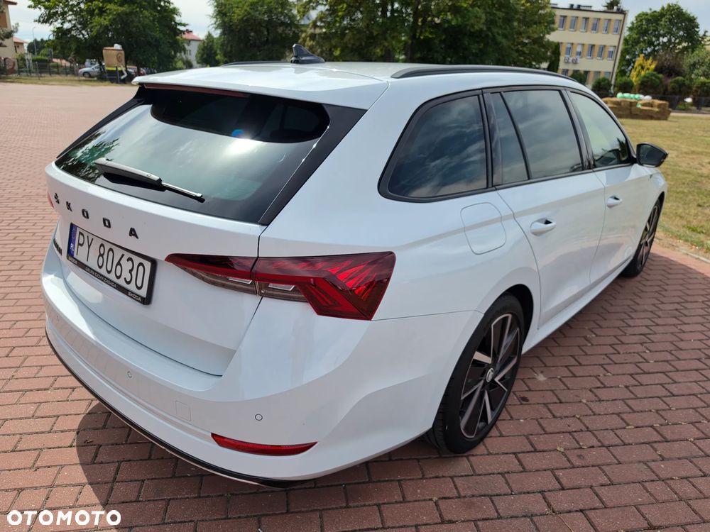 Skoda Octavia 2.0 TSI 4x4 Sportline DSG - 5