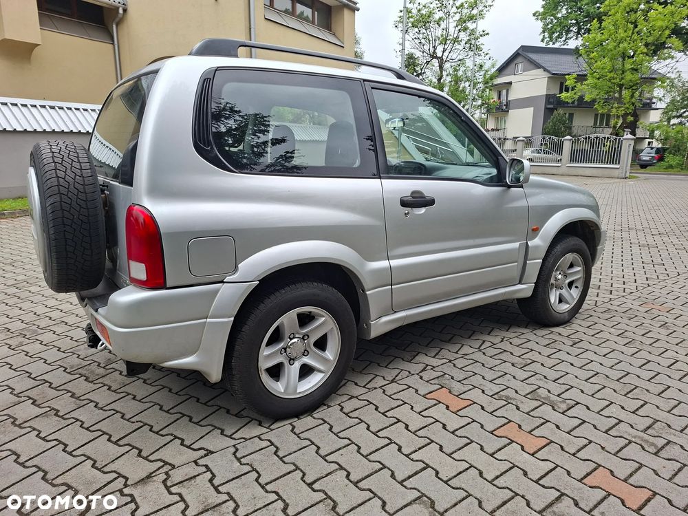 Suzuki Grand Vitara 1.6 Comfort Limited - 13