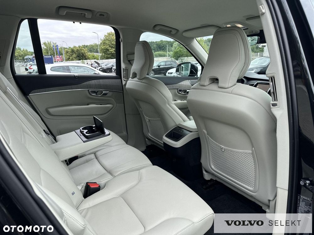 Volvo XC 90 - 17