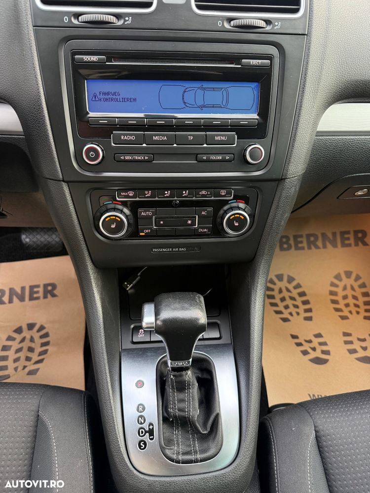 Volkswagen Golf 1.4 TSI Comfortline DSG - 15