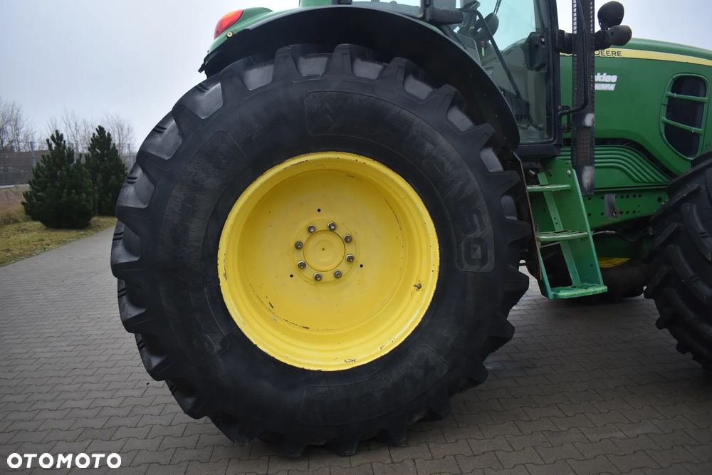 John Deere 7430 - 13