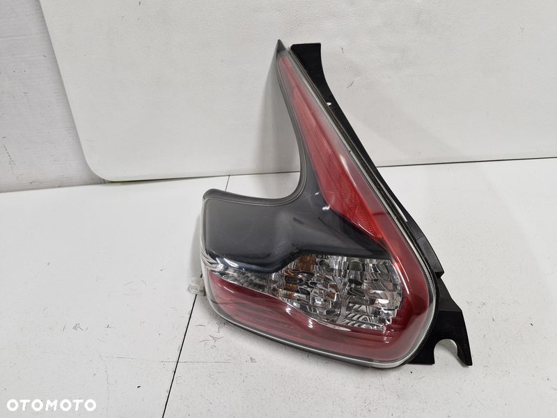 nissan juke i 1 f15 lift lampa lewa tylna lewy tył l90049815 - 1