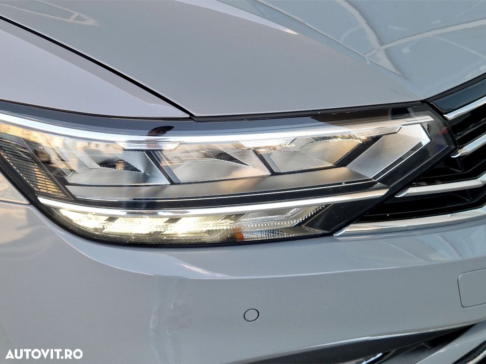 Volkswagen Passat 2.0 TDI DSG Highline - 10