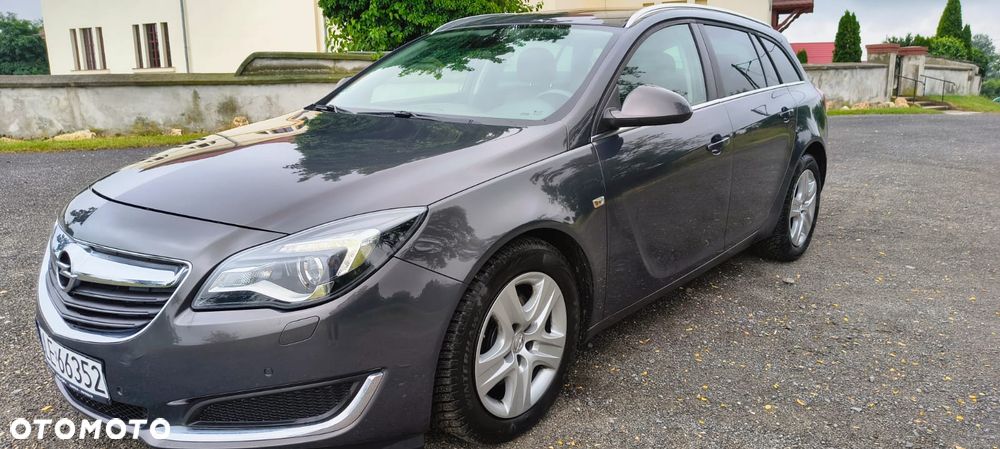 Opel Insignia - 2