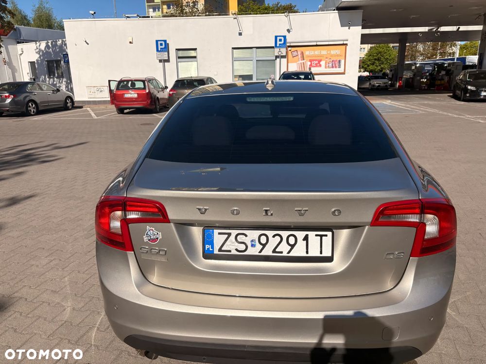 Volvo S60 D3 - 10