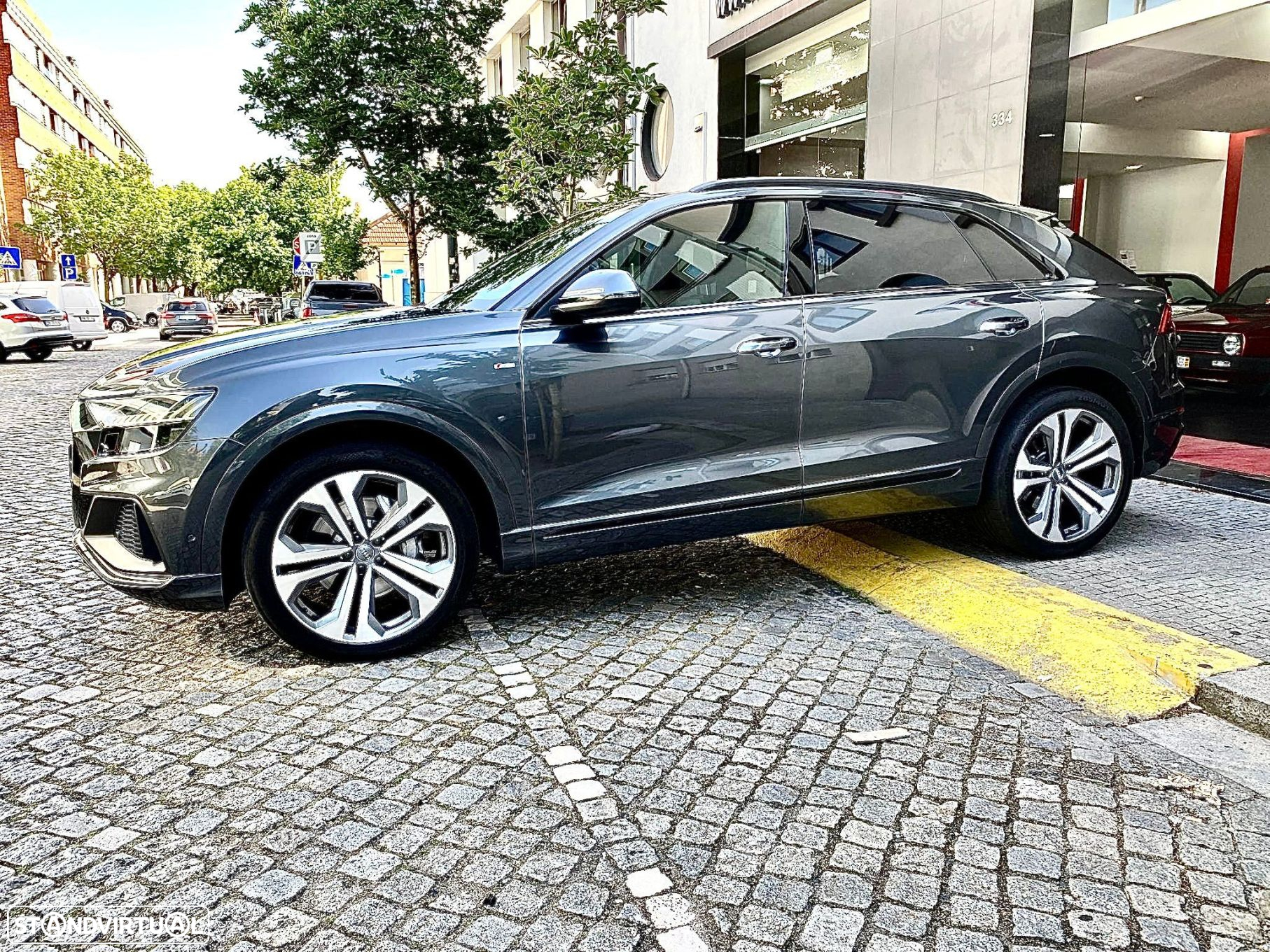 Audi Q8 50 TDI quattro Tiptronic - 15