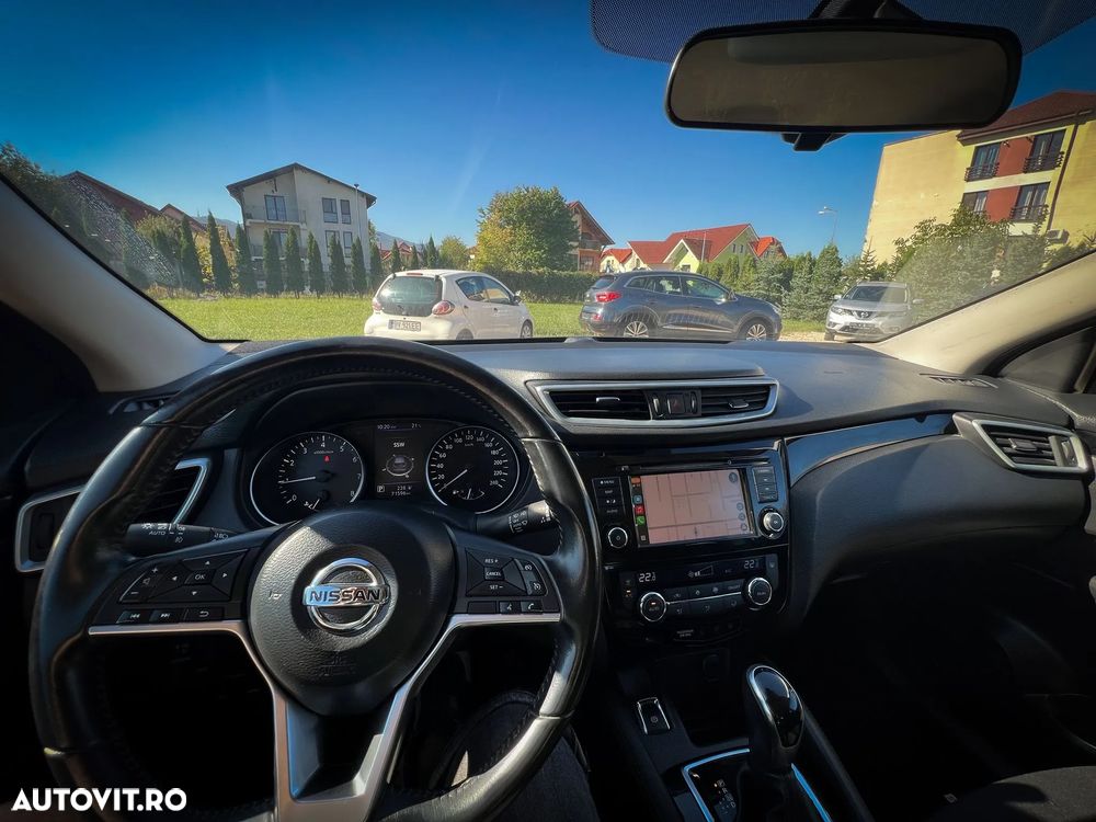 Nissan Qashqai 1.3 DIG-T DCT N-TEC - 11