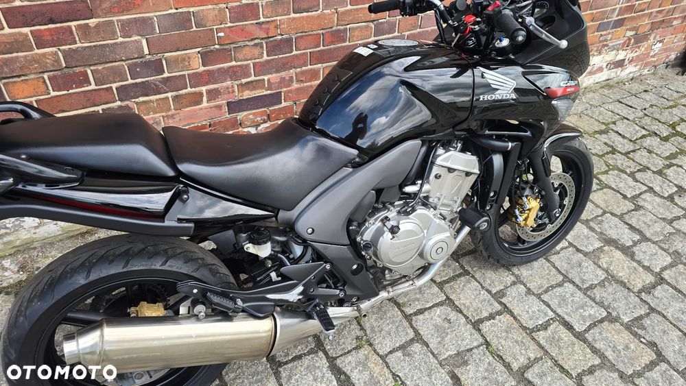 Honda CBF - 34