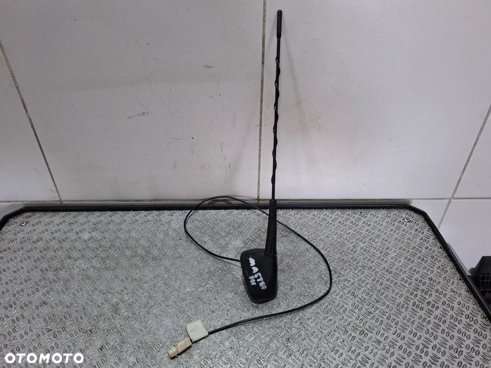 Antena radia Renault Master III 2018 rok nr 282178845R - 1