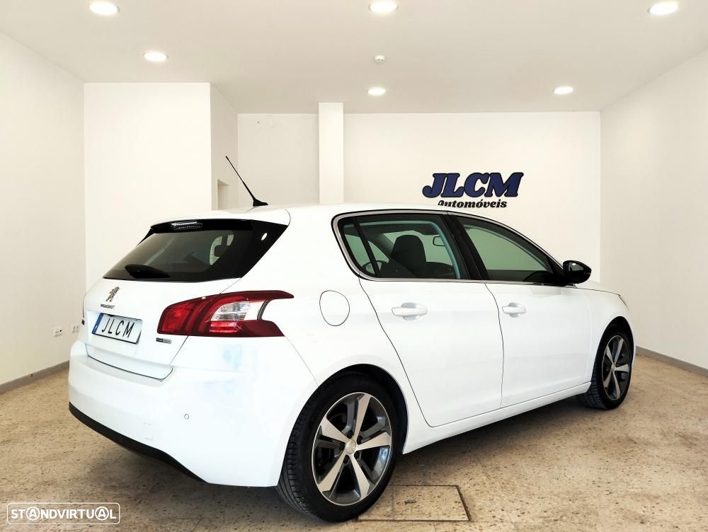 Peugeot 308 - 16