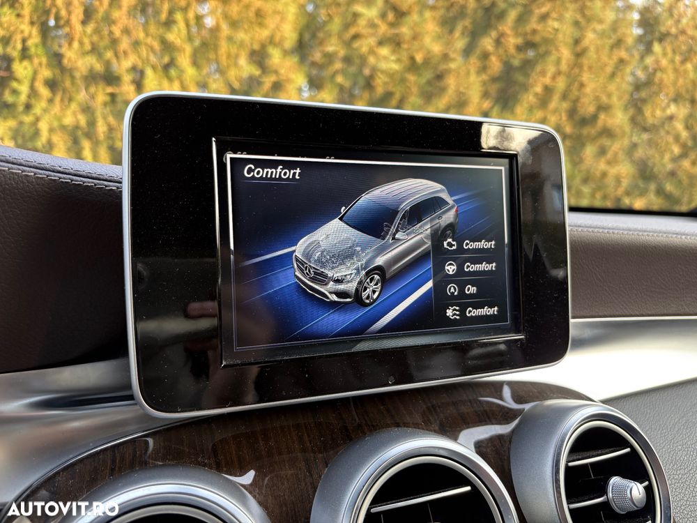 Mercedes-Benz GLC 220 d 4MATIC - 22