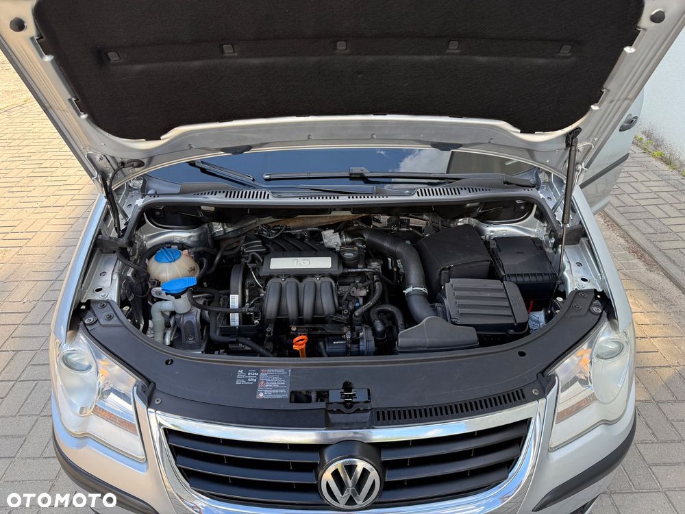 Volkswagen Touran 1.6 Welcome - 31