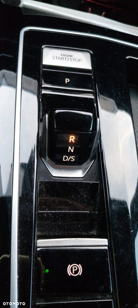 Volkswagen Golf - 16