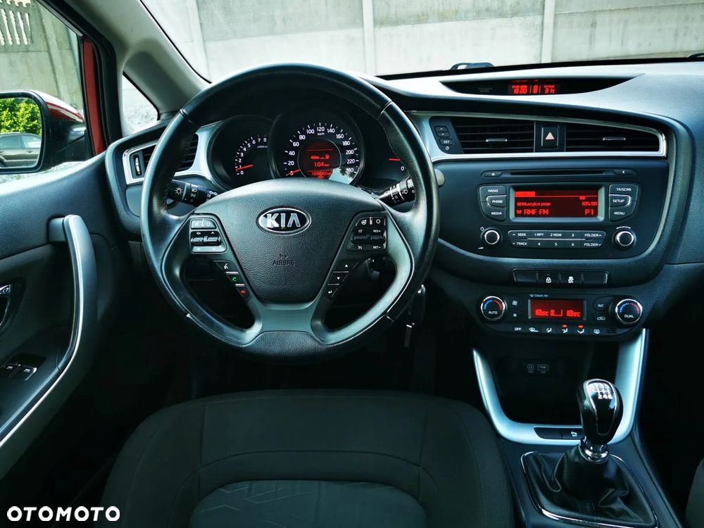 Kia ProCeed - 7