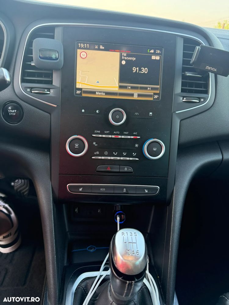 Renault Megane ENERGY dCi 130 BOSE EDITION - 16