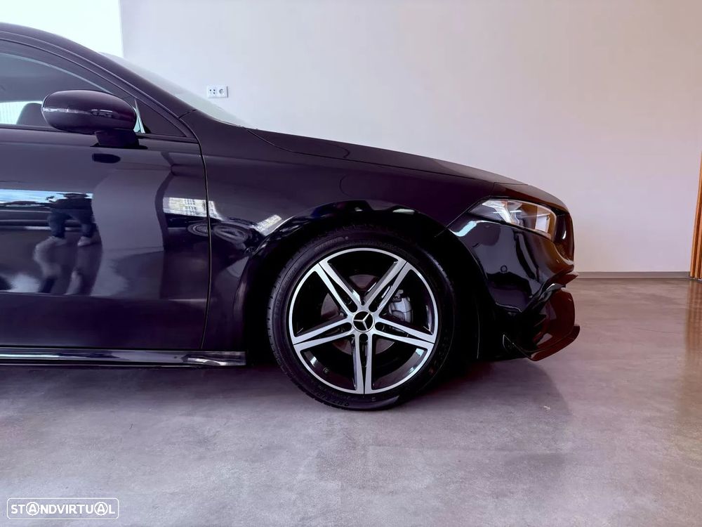 Mercedes-Benz A 160 AMG Line - 32