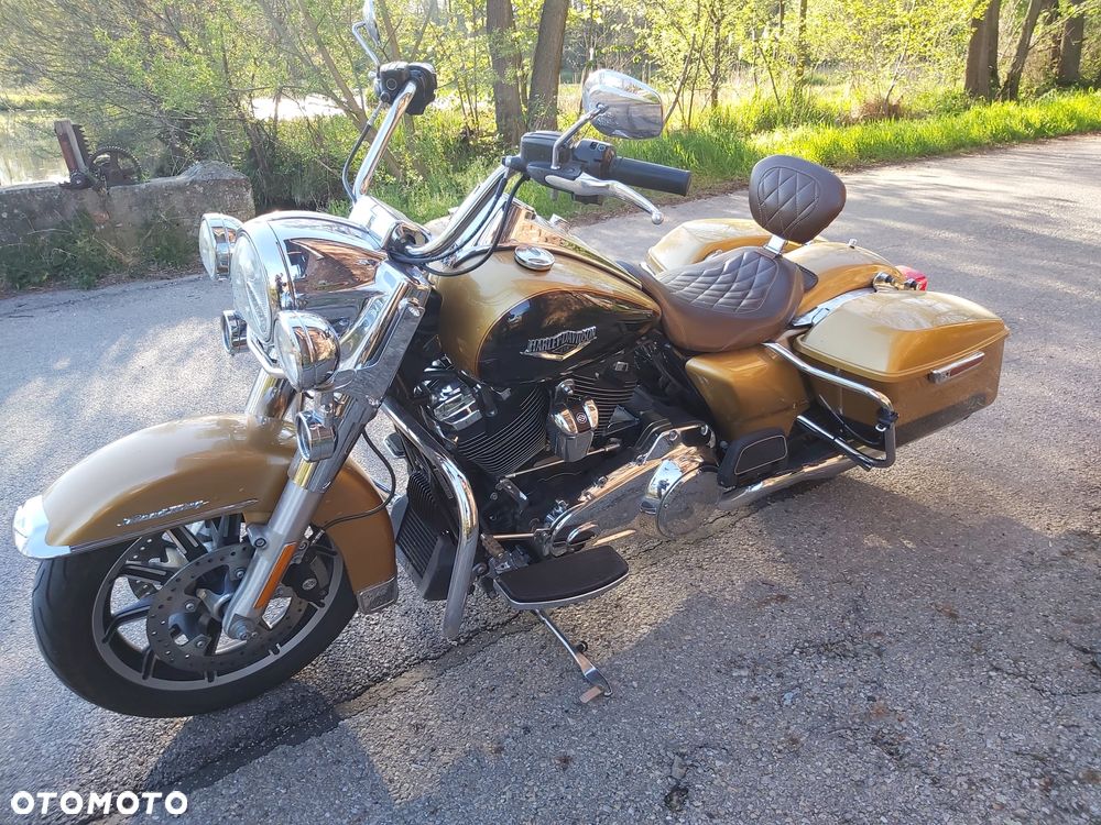Harley-Davidson Touring Road King - 3