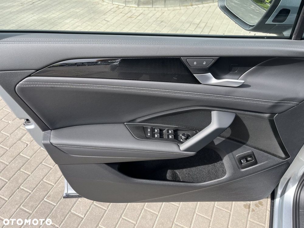 Volkswagen Tayron 2.0 TSI 4Mot Life Plus DSG - 32