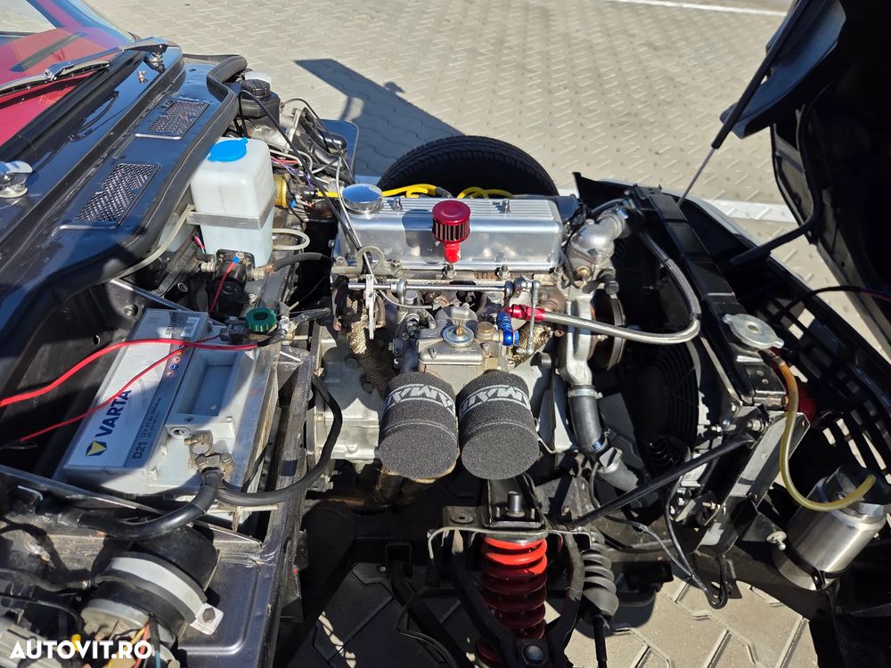 Triumph Spitfire - 16