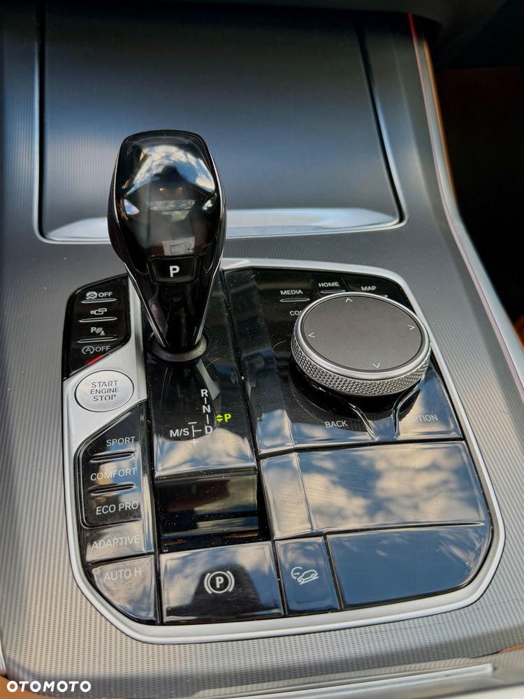 BMW X5 xDrive40i - 20