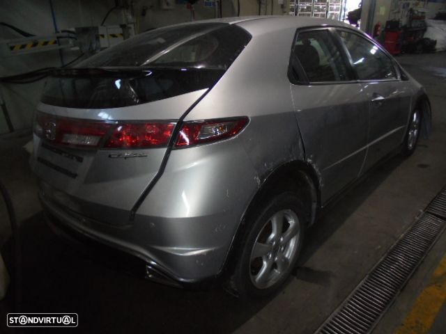 Carro MOT: L13Z1 CXVEL: PHE4 SPLM HONDA CIVIC 8 2009 1.4 100CV 5P CINZA  GASOLINA - 1