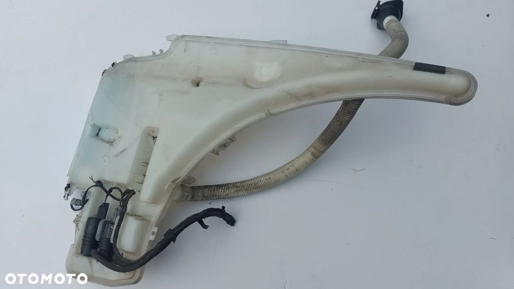 ZBIORNICZEK SPRYSKIWACZY BMW E87 E81 E90 E91 E92 E93 SLASK WYSYLKA - 1