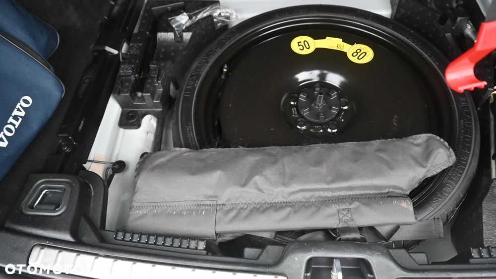 Volvo V60 B3 B Momentum Pro - 25