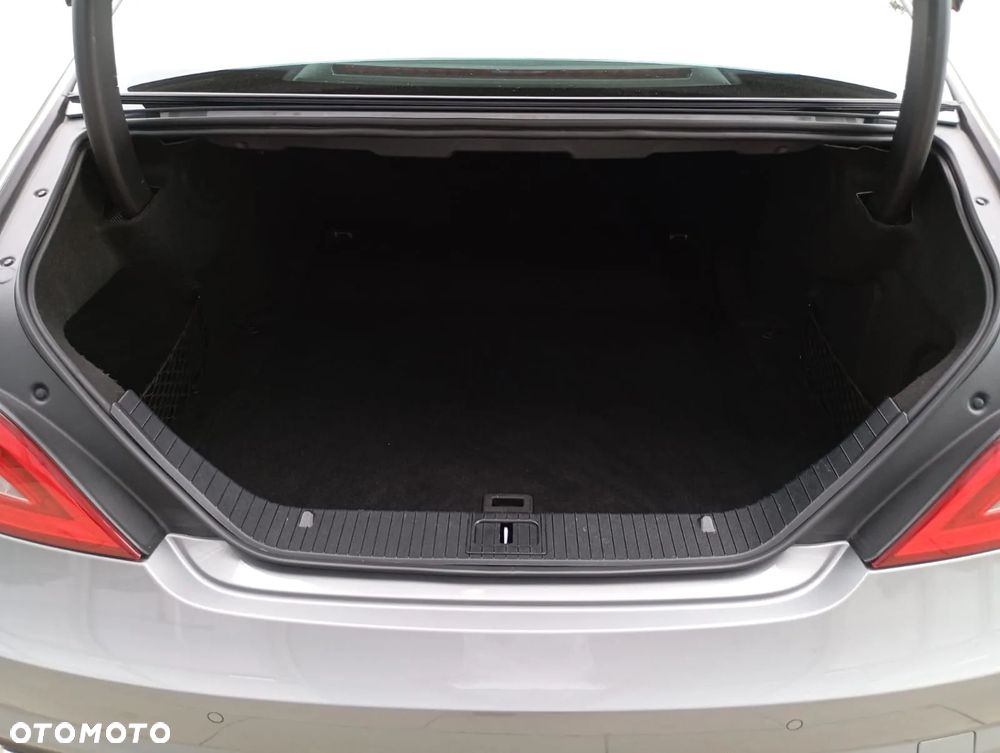 Mercedes-Benz CLS - 15
