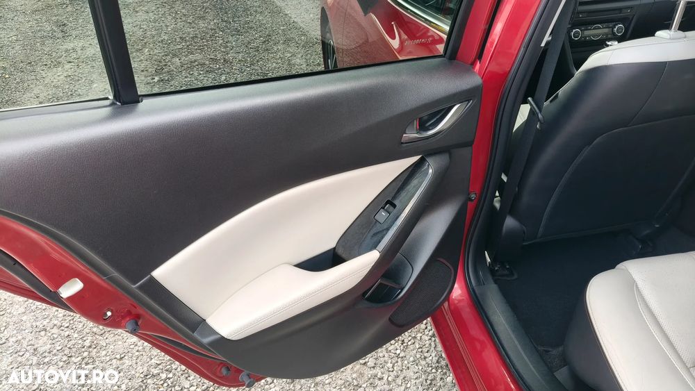 Mazda 3 SKYACTIV-D 105 Exclusive-Line - 14